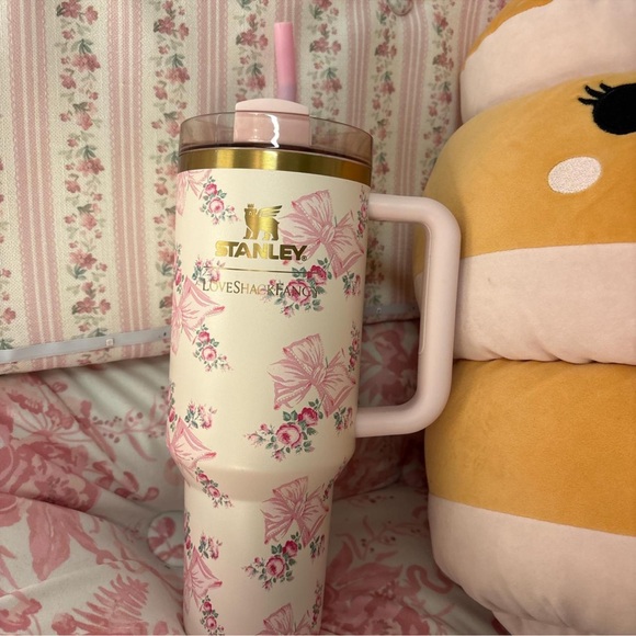 Limited Edition LoveShackFancyXStanley Floral Pink Collab!! - Picture 2 of 6